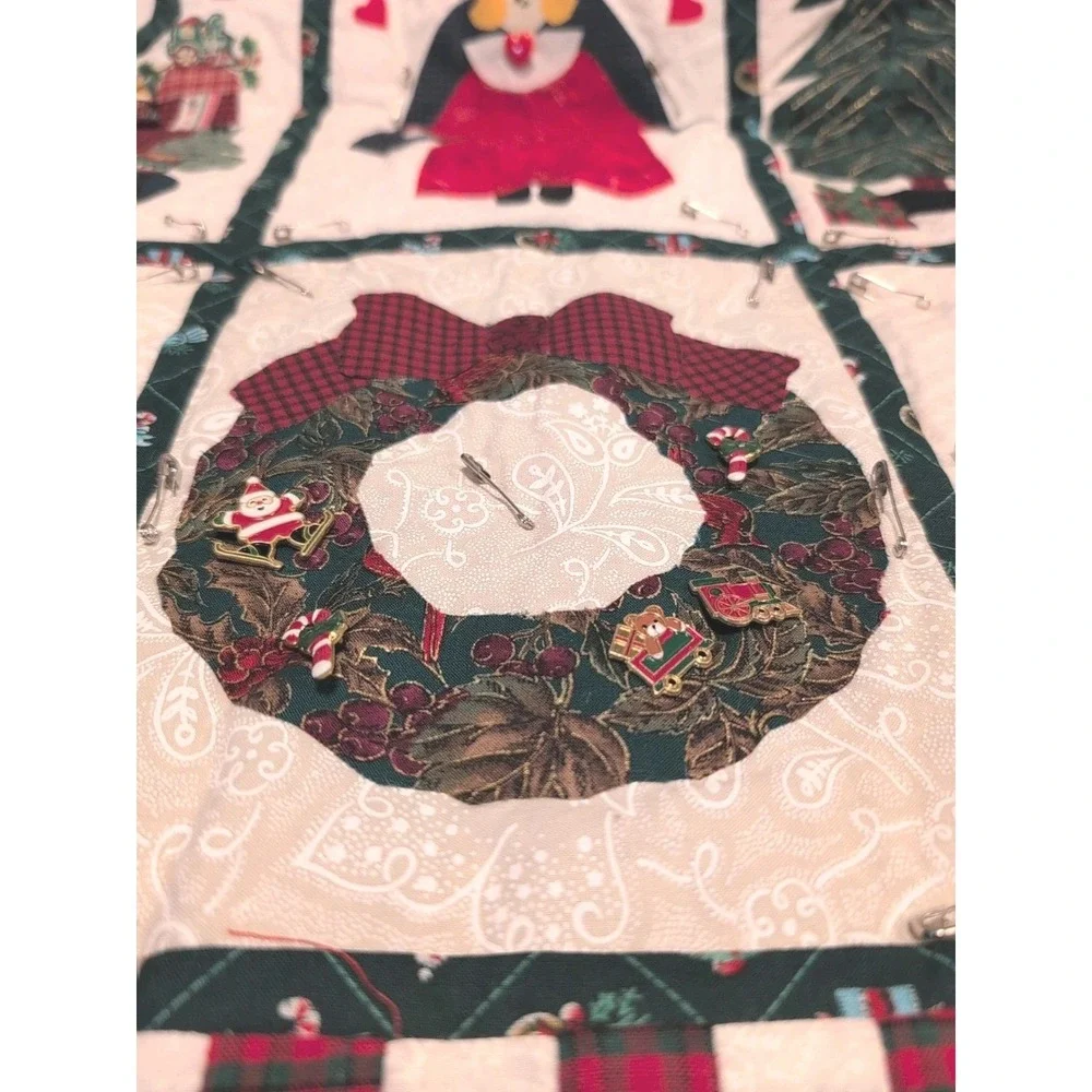 Vtg Partial Complete Christmas Folk Art Barn Style Quilt Or Wall Hanging 36